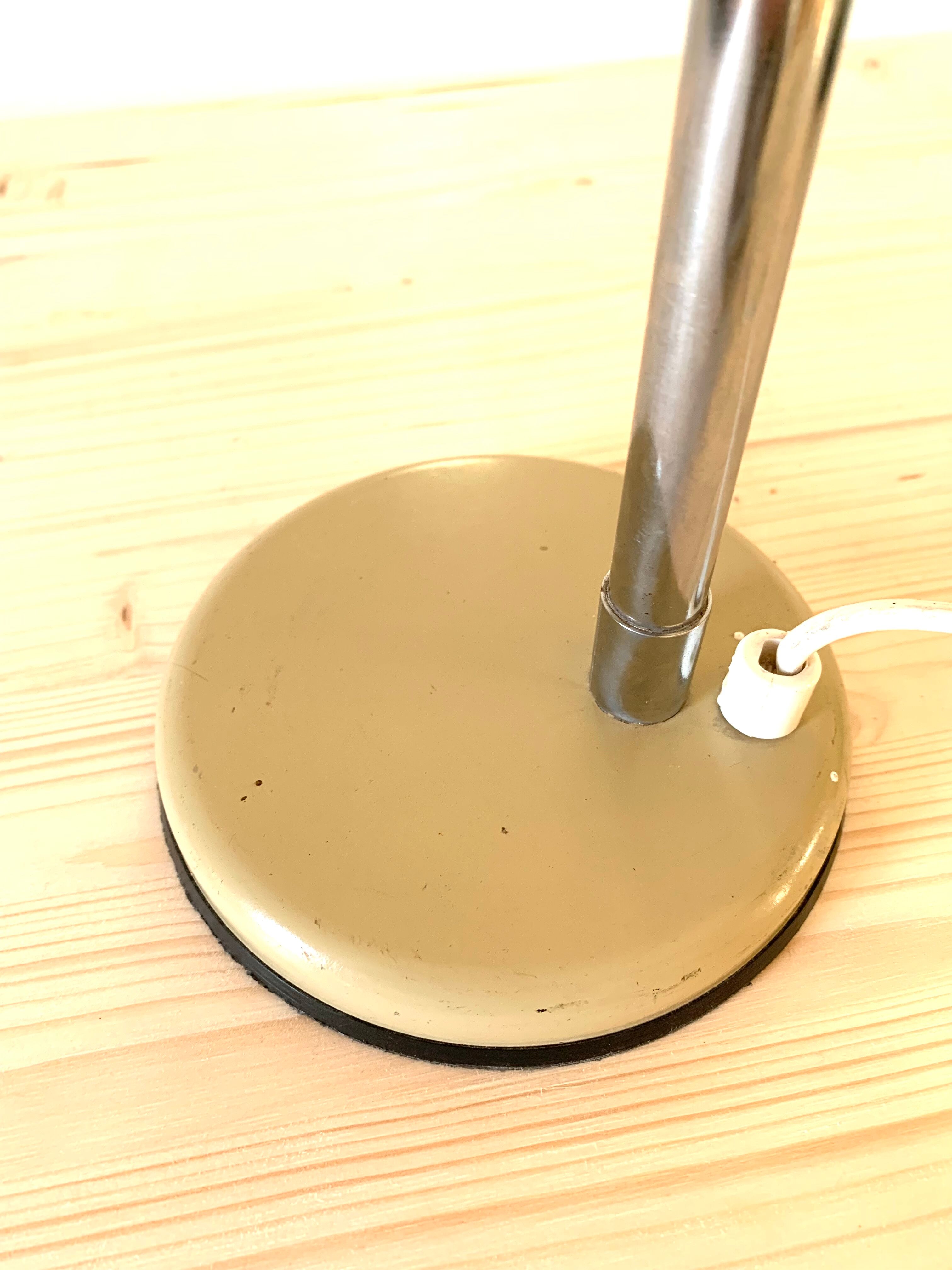 Vintage desk lamp