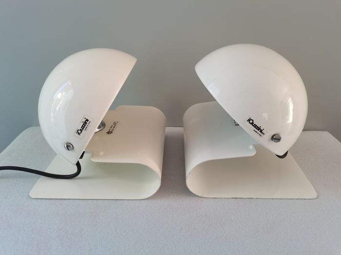 Pair of Guzzini lamps by Giuseppe Cormio "Bugia"