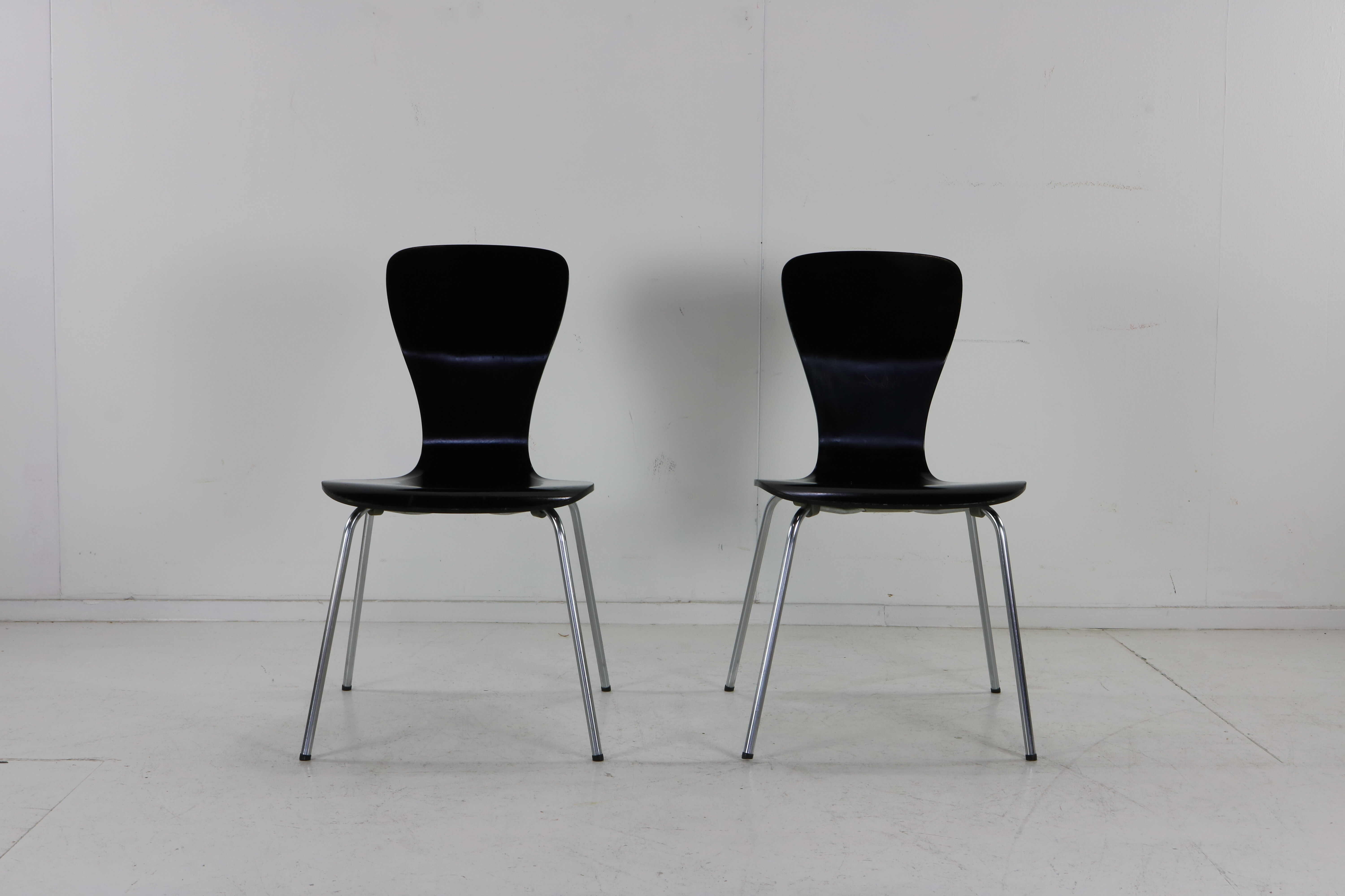 Set of two finnish dinner chairs by Tapio Wirkkala for Asko