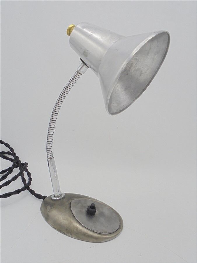 Former little desk lamp