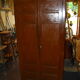 Armoire parisienne avec penderie