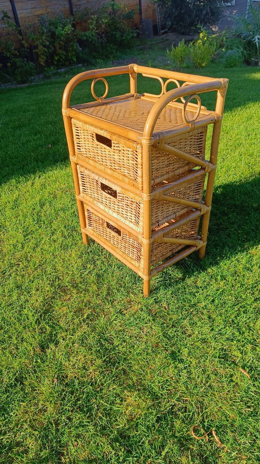 Commode, chiffonnier en rotin vintage