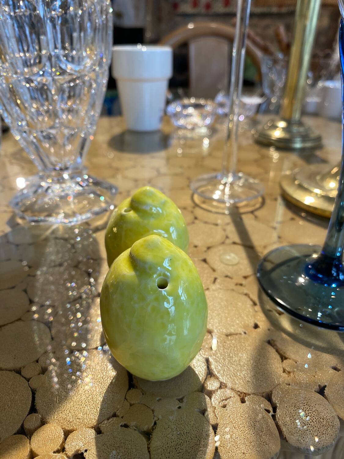 Salt and pepper lemon slip