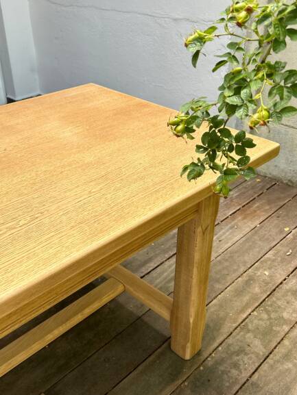 Table en chêne massif restaurée