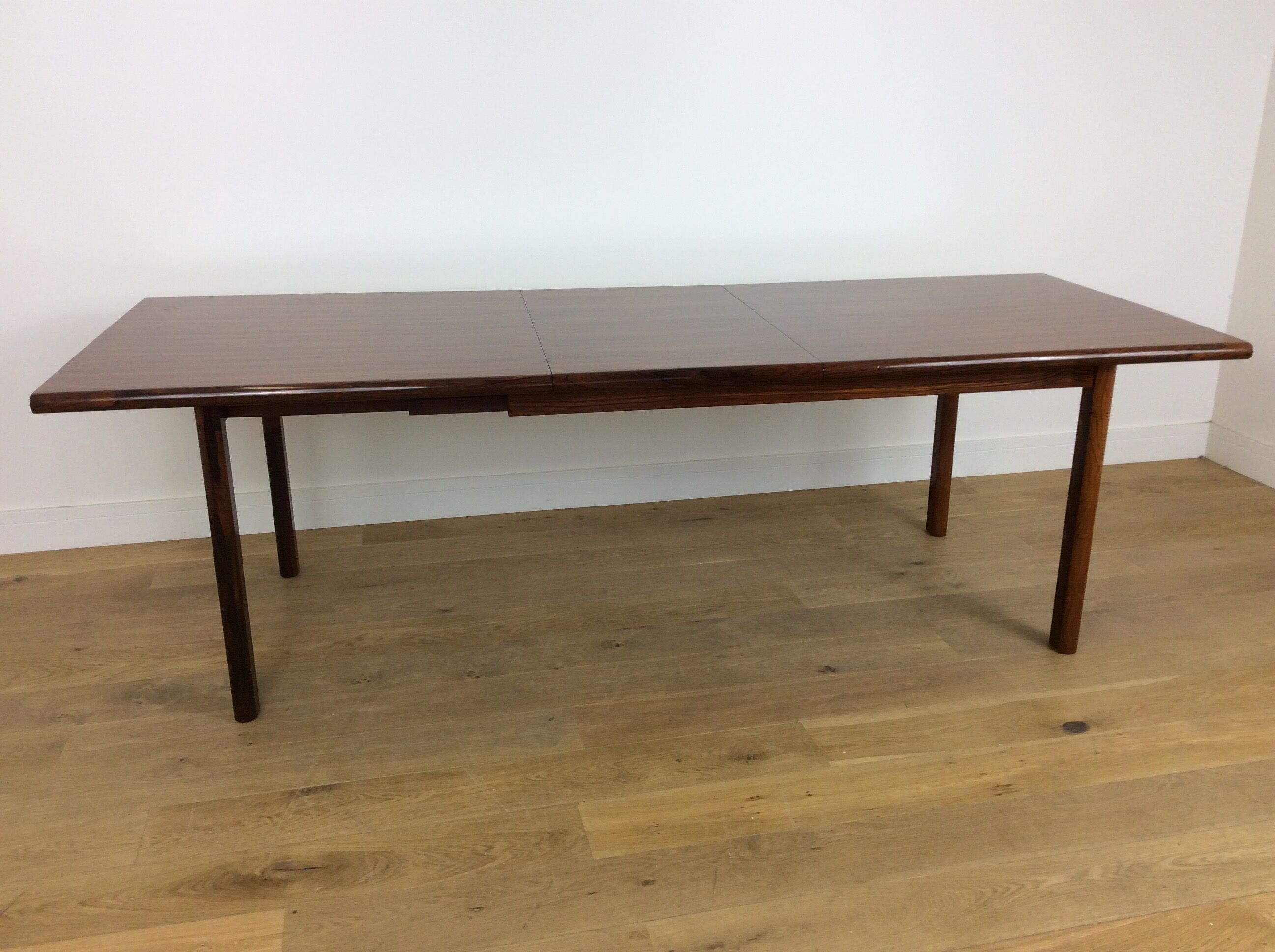 Mid century extendable dining table