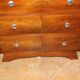 Commode Art Déco en noyer vers 1930