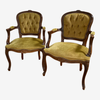 Cabriolets or Bergère armchairs Louis XV style in light green upholstered velvet