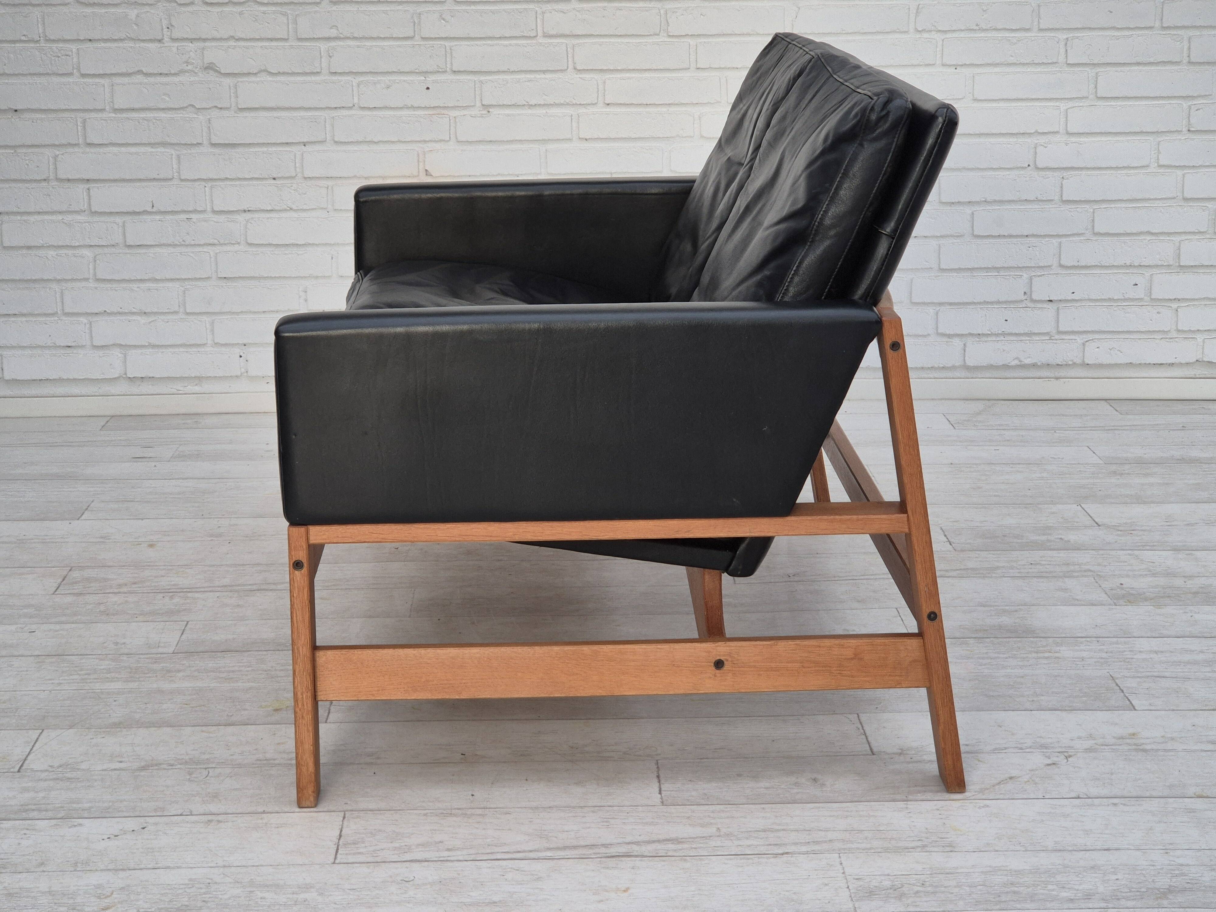 1960s, Danish 2-seater sofa in original condition, furniture leather, solid oak wood.
