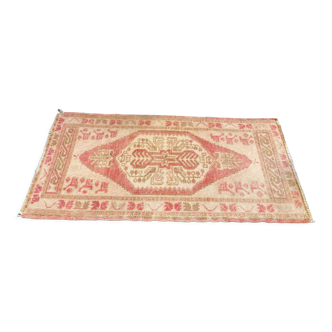 Turkish rug, blush rug, entry rug, oushak