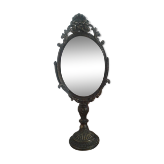 Little psyche mirror to pose old vintage