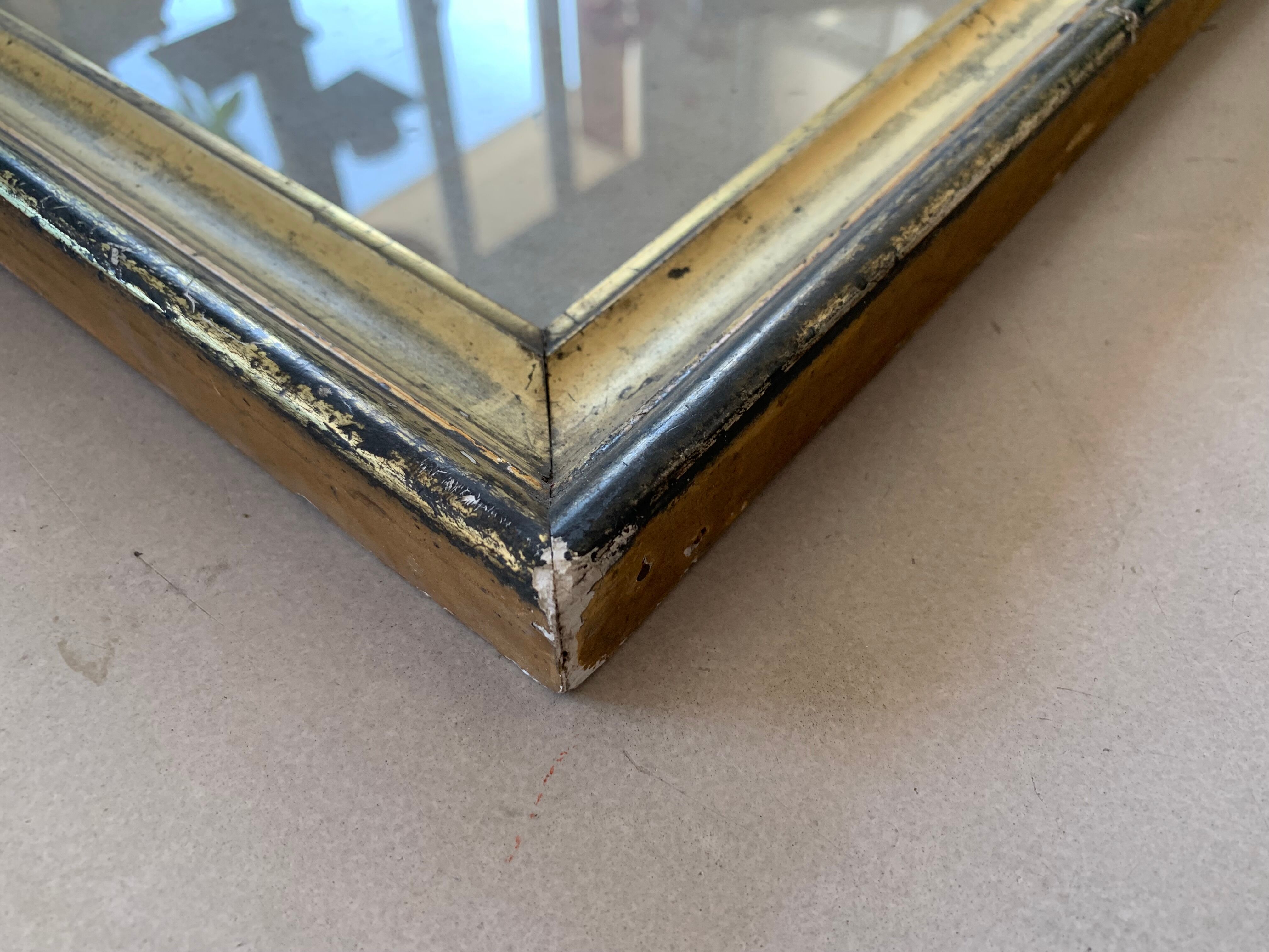 Old gold frame 47x33cm