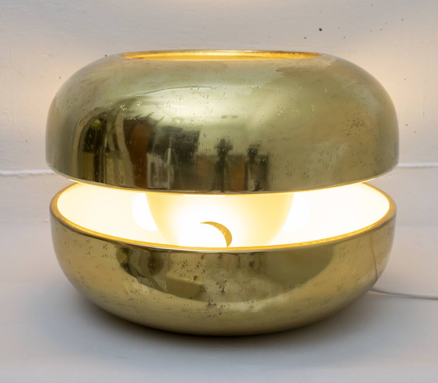 Luciano Frigerio Italian Table Lamp Vibrated Brass "Ballata Alta", 1974
