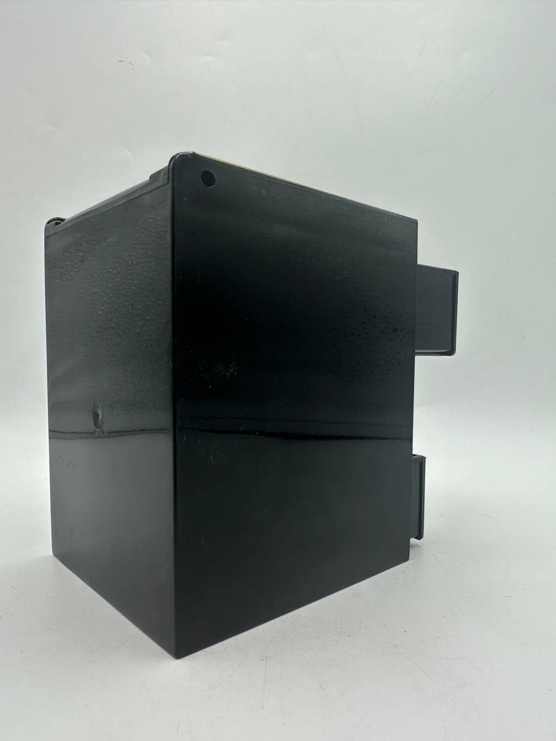 Space age jewelry box