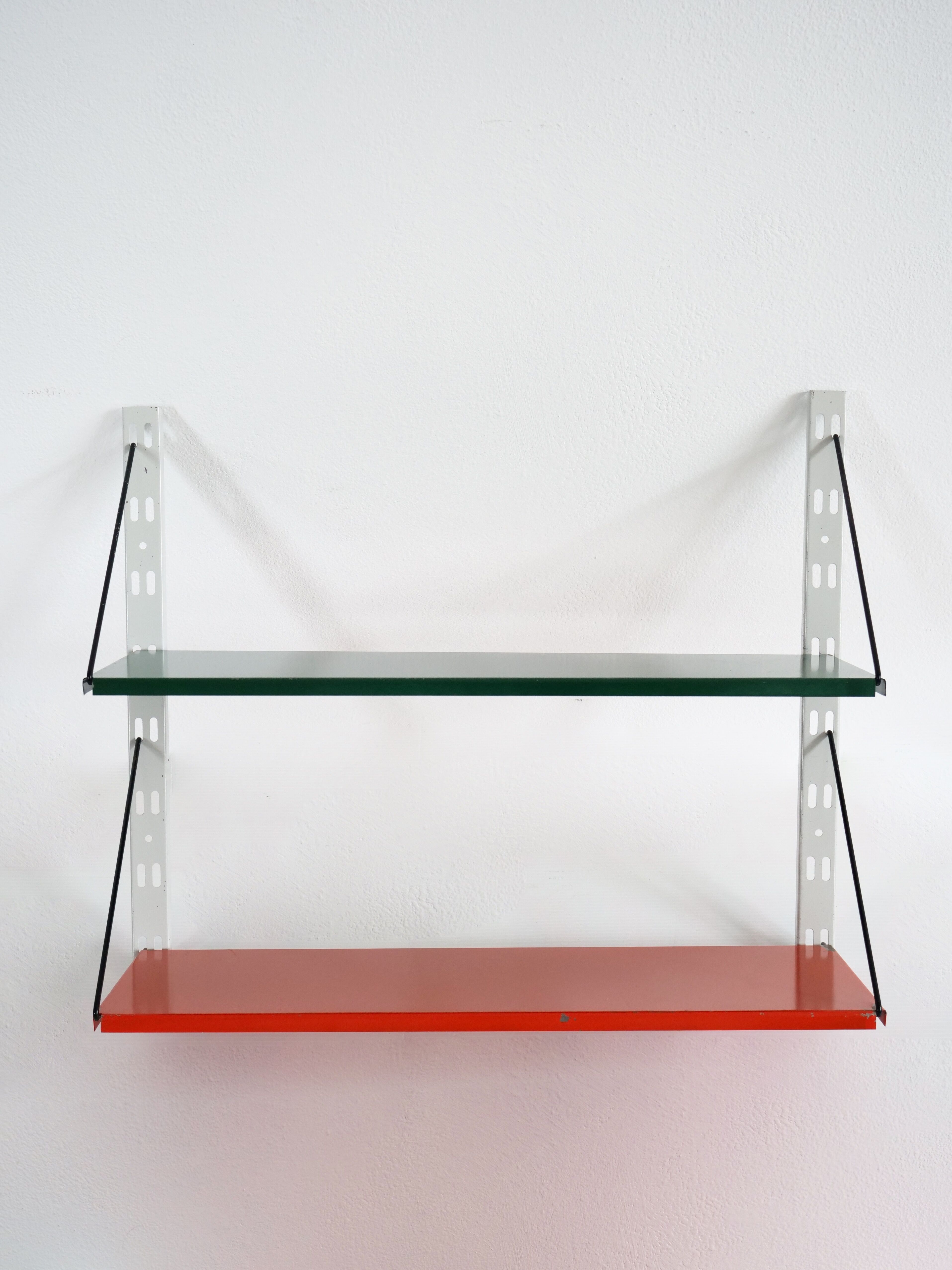 Pilastro shelf by Tjerk Reijenga