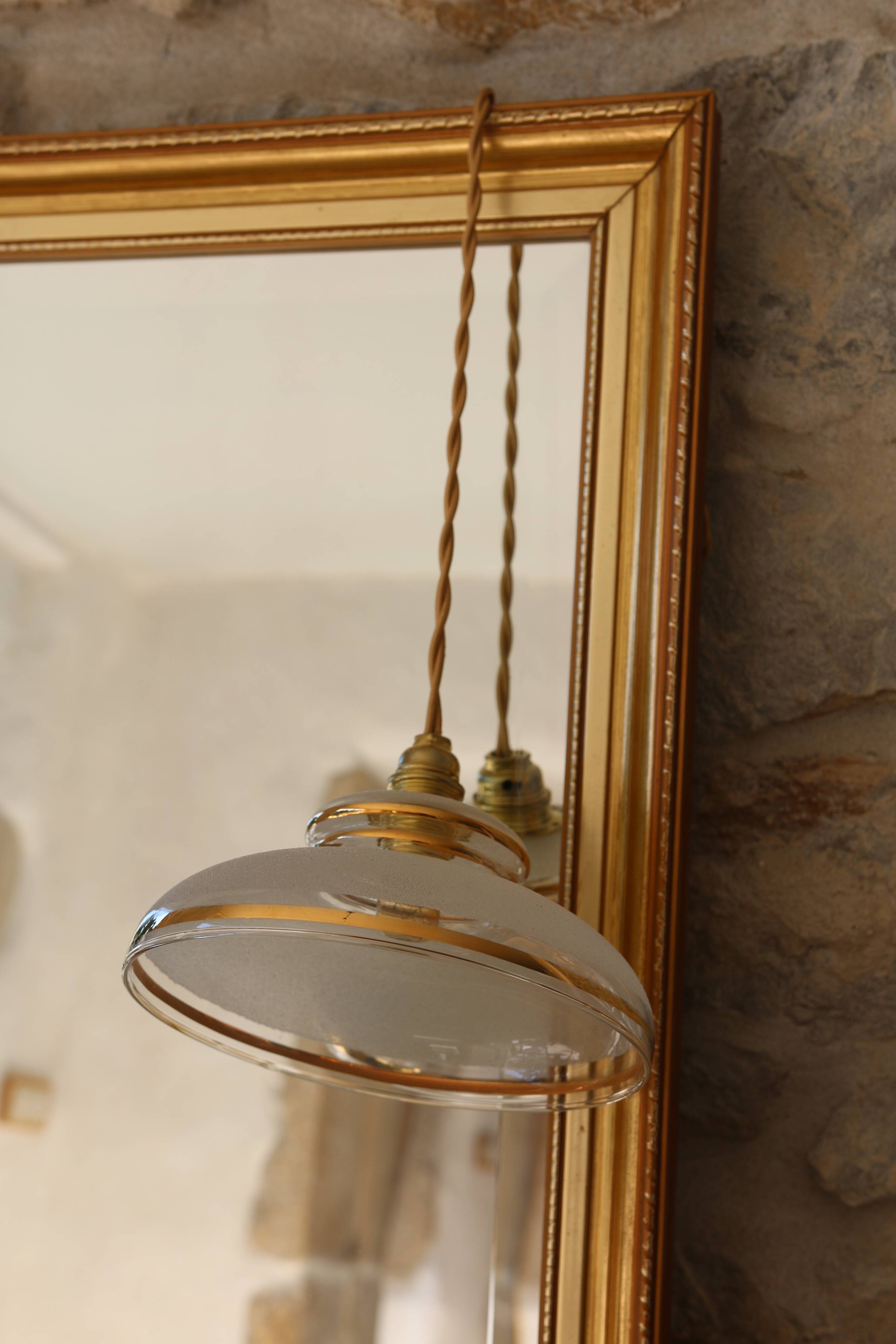 Sandblasted glass portable lamp