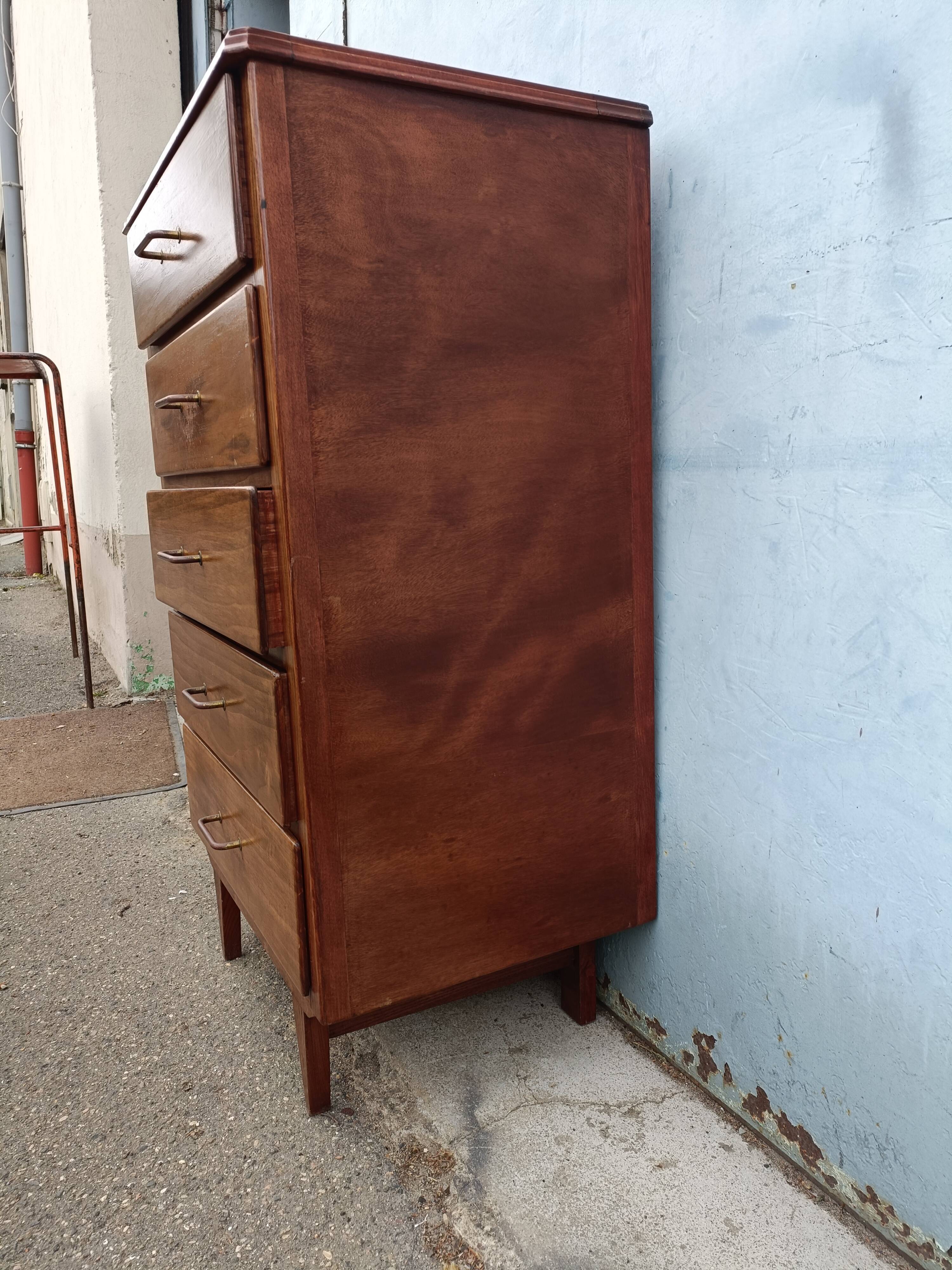 Vintage chest of drawers