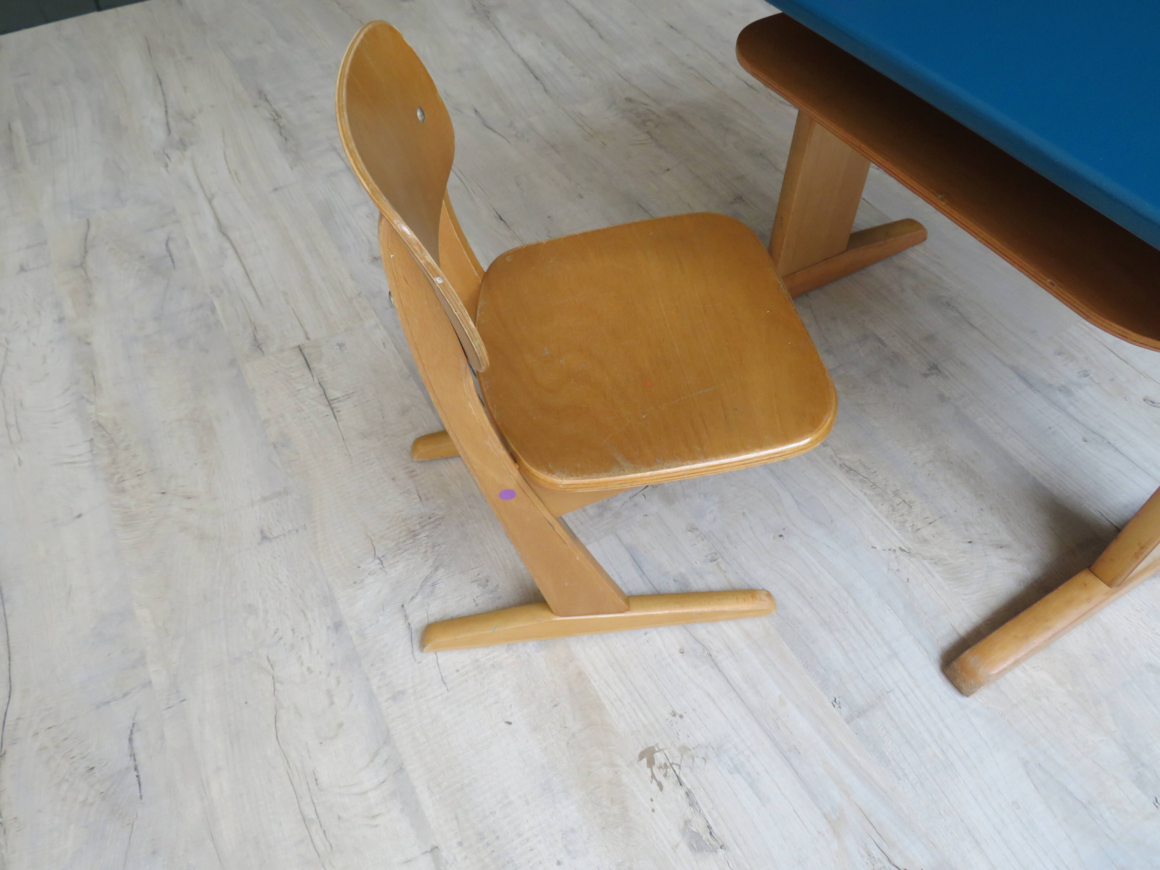 Vintage desk and children's chair casala/vs