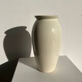 Oblong vase in white ceramic Vintage Habitat