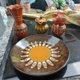 Set of 4 glazed pottery with ethnic decoration