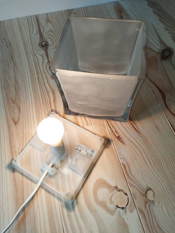 Ikea Iviken lamp with ice effect – iconic design from the 2000s