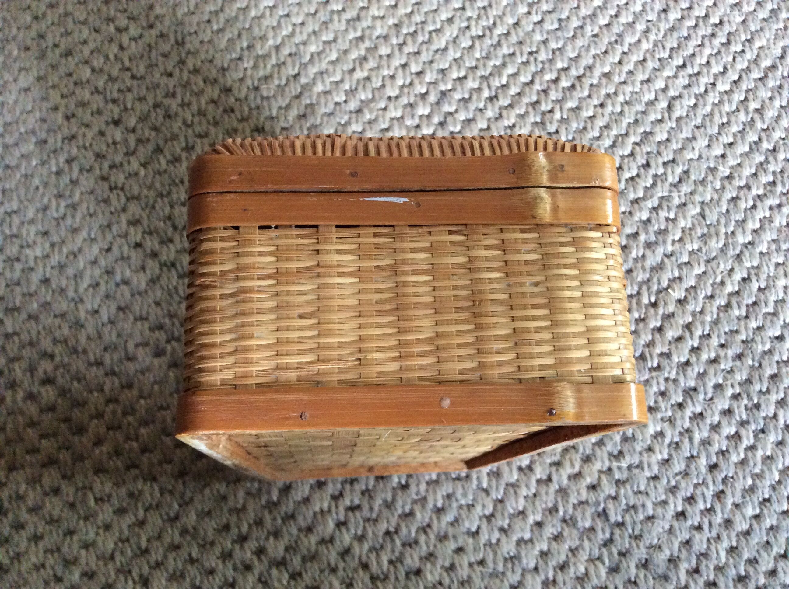 Rattan box