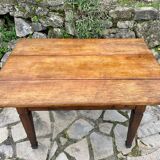 Walnut table, Directoire, 18th century period