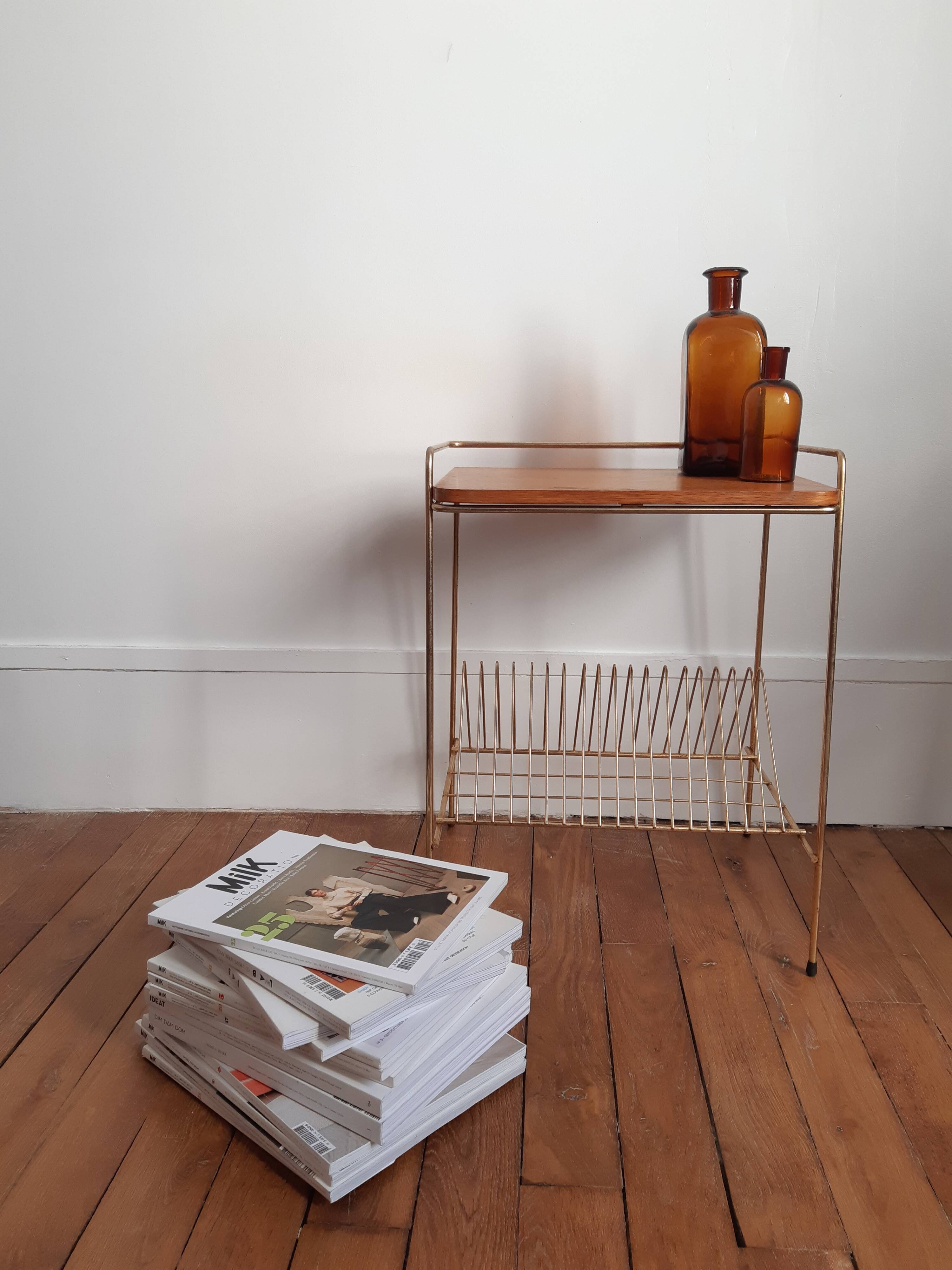 Vintage vynile holder