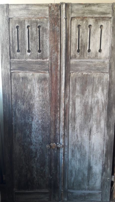 Pair of old 19th-degree shutters