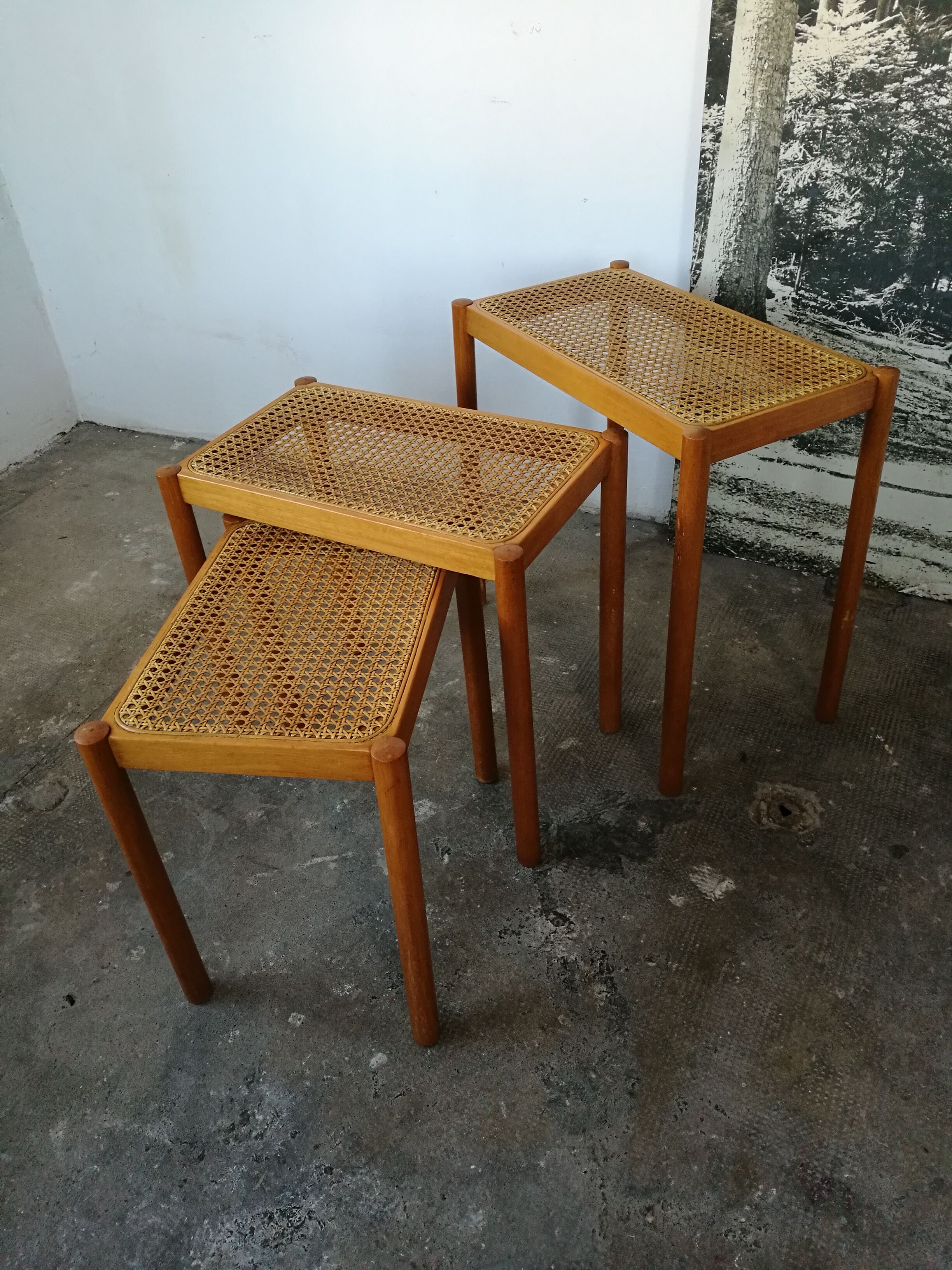 Table, canning sofa tip