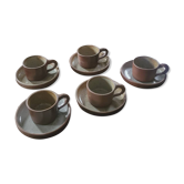 Tasses et soucoupes en grès véritable