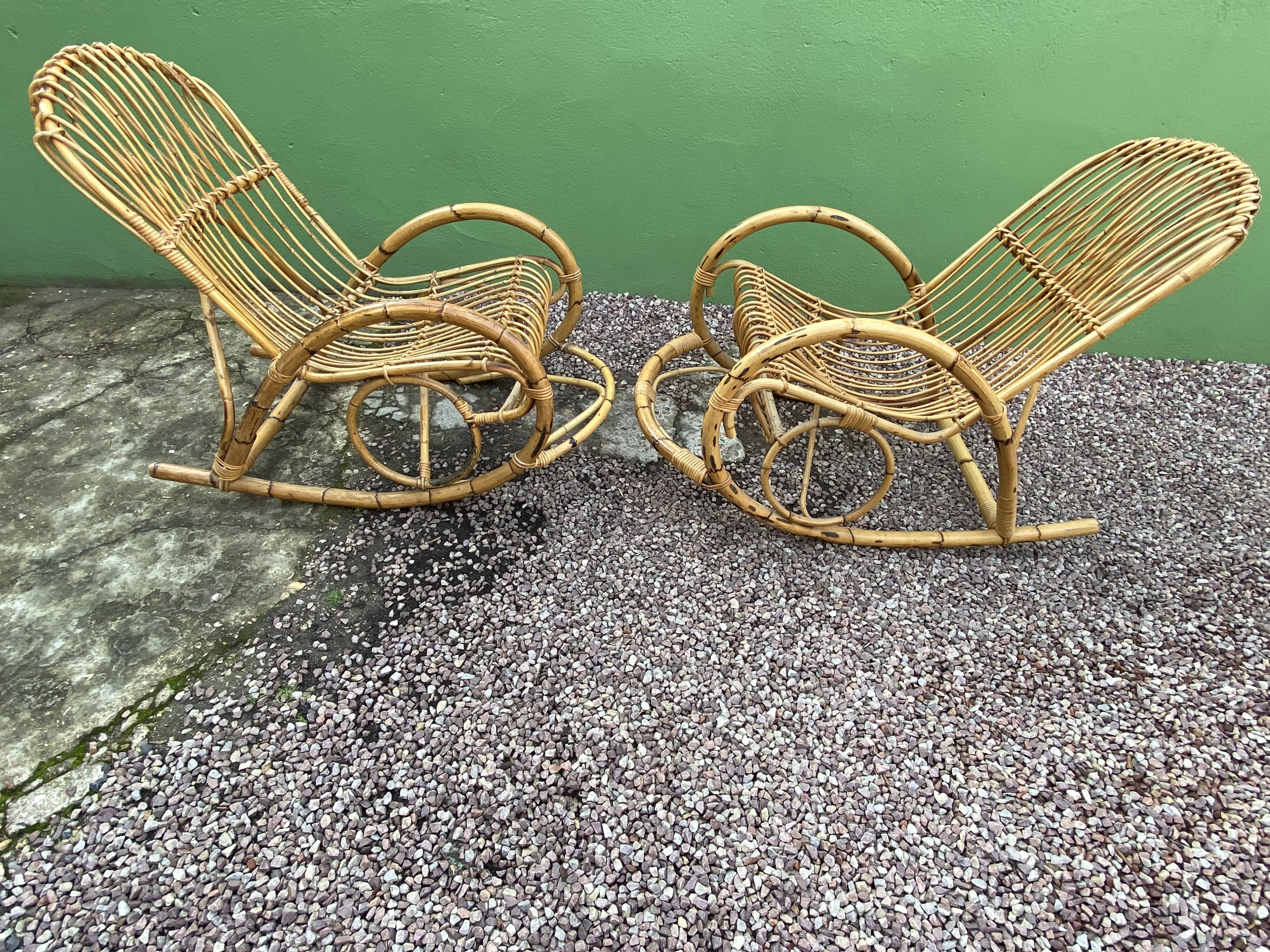 Rocking chair rattan