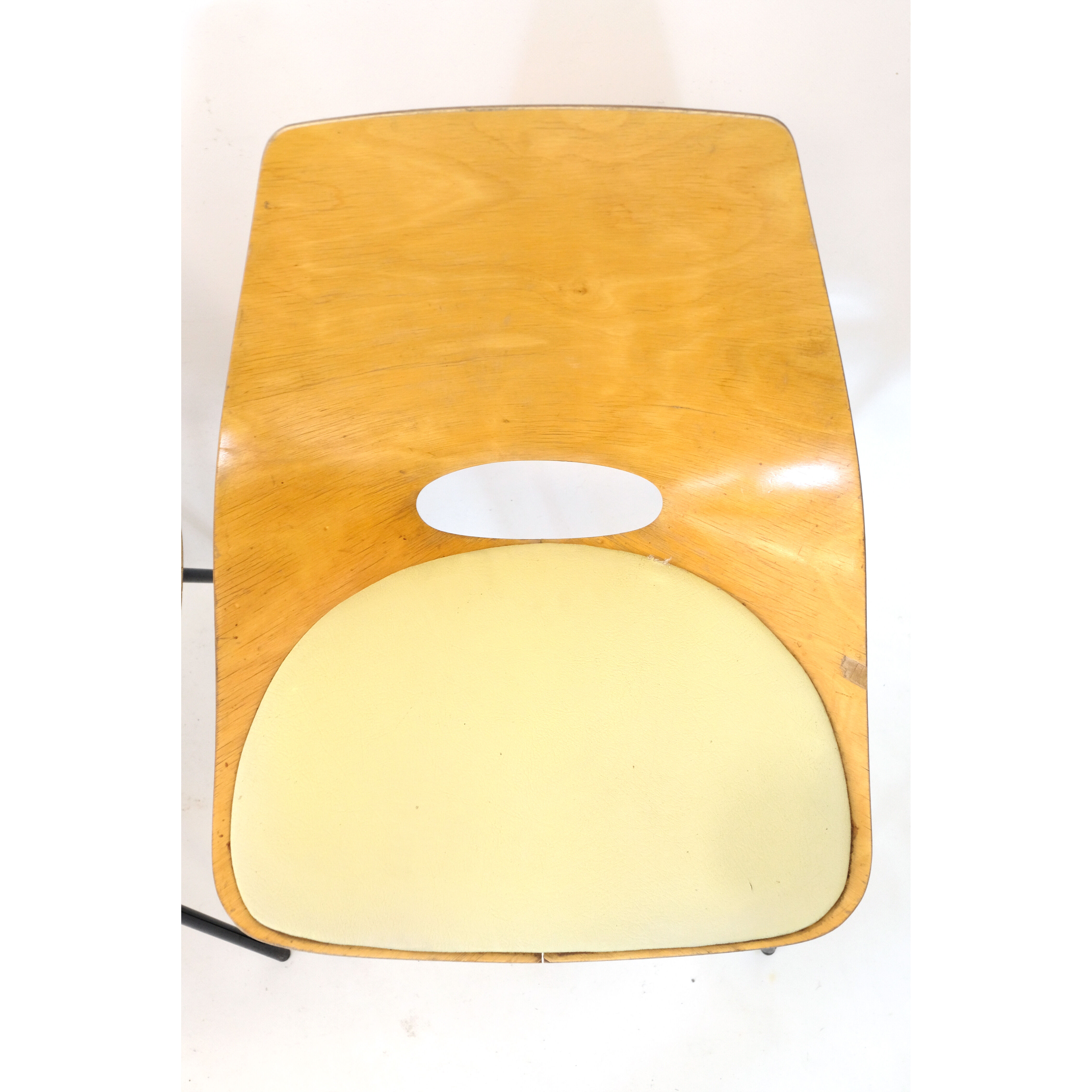 Pierre Guariche set of 6 Tonneau chairs, Steiner, 1960.