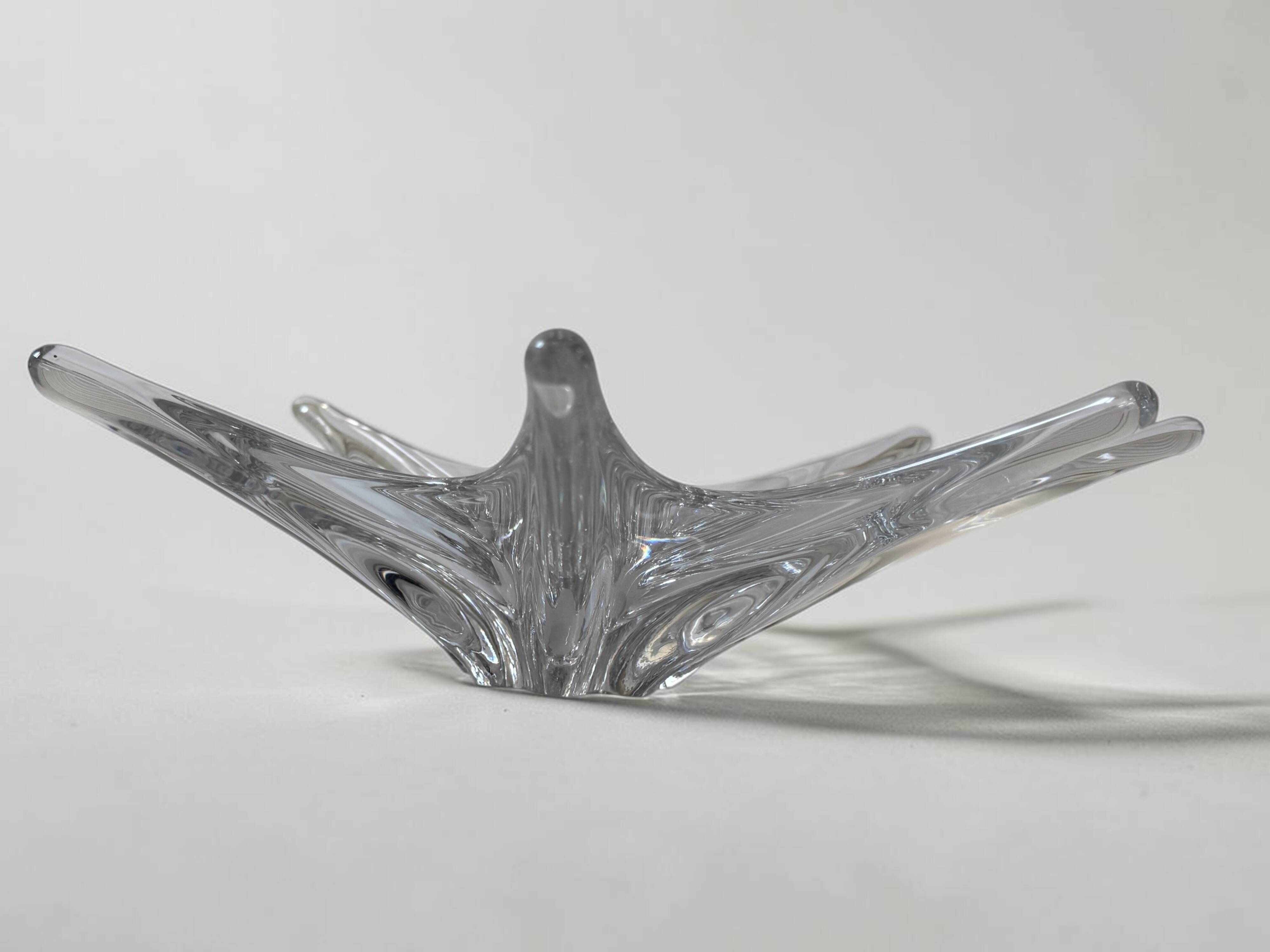 Baccarat crystal star coupe 40cm — perfect condition, authentic mark