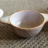 4 stoneware bowls