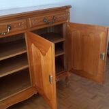 Solid cherry wood cabinet with 4 doors and 4 drawers (255/55cm H 105cm)