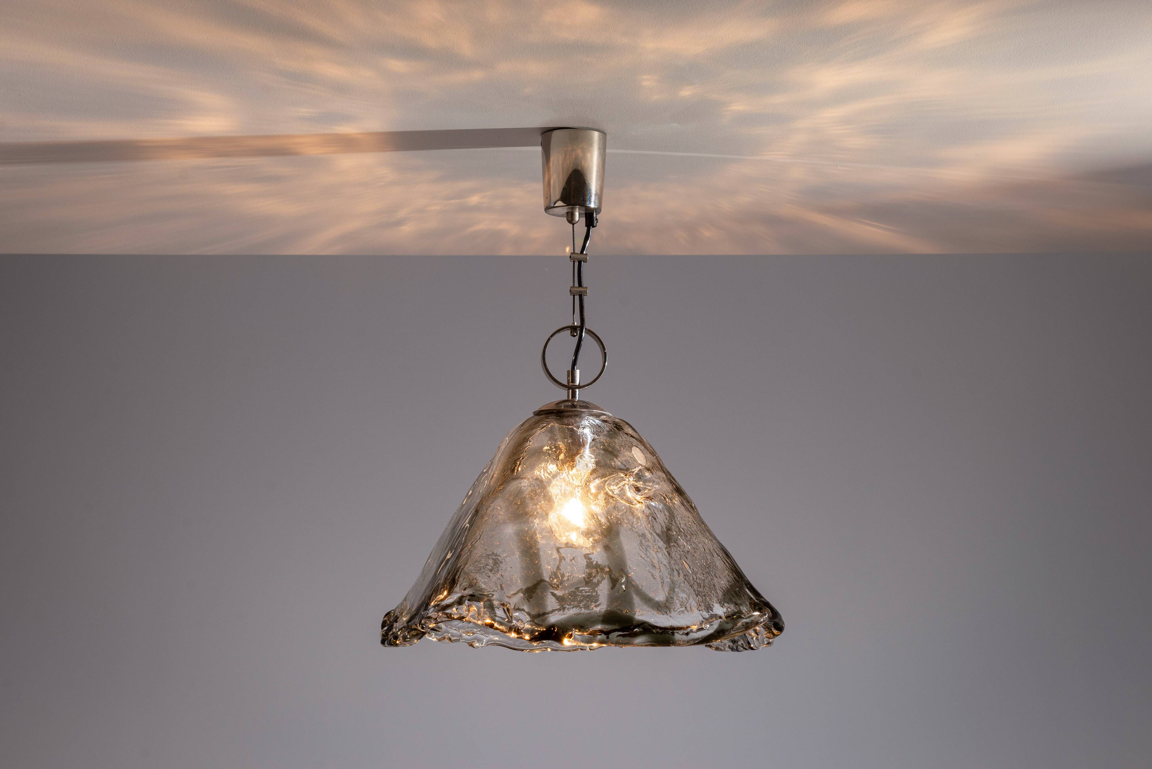 Murano glass pendant with chromed details