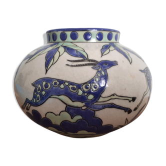 Kéralouve vase with antelopes