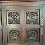 Commode ancienne en bois massif