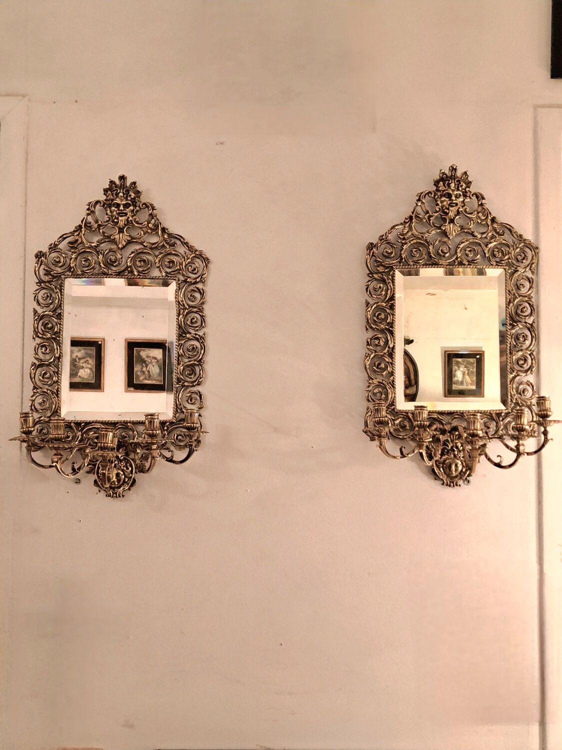 Paire d'appliques miroirs XIXème en bronze