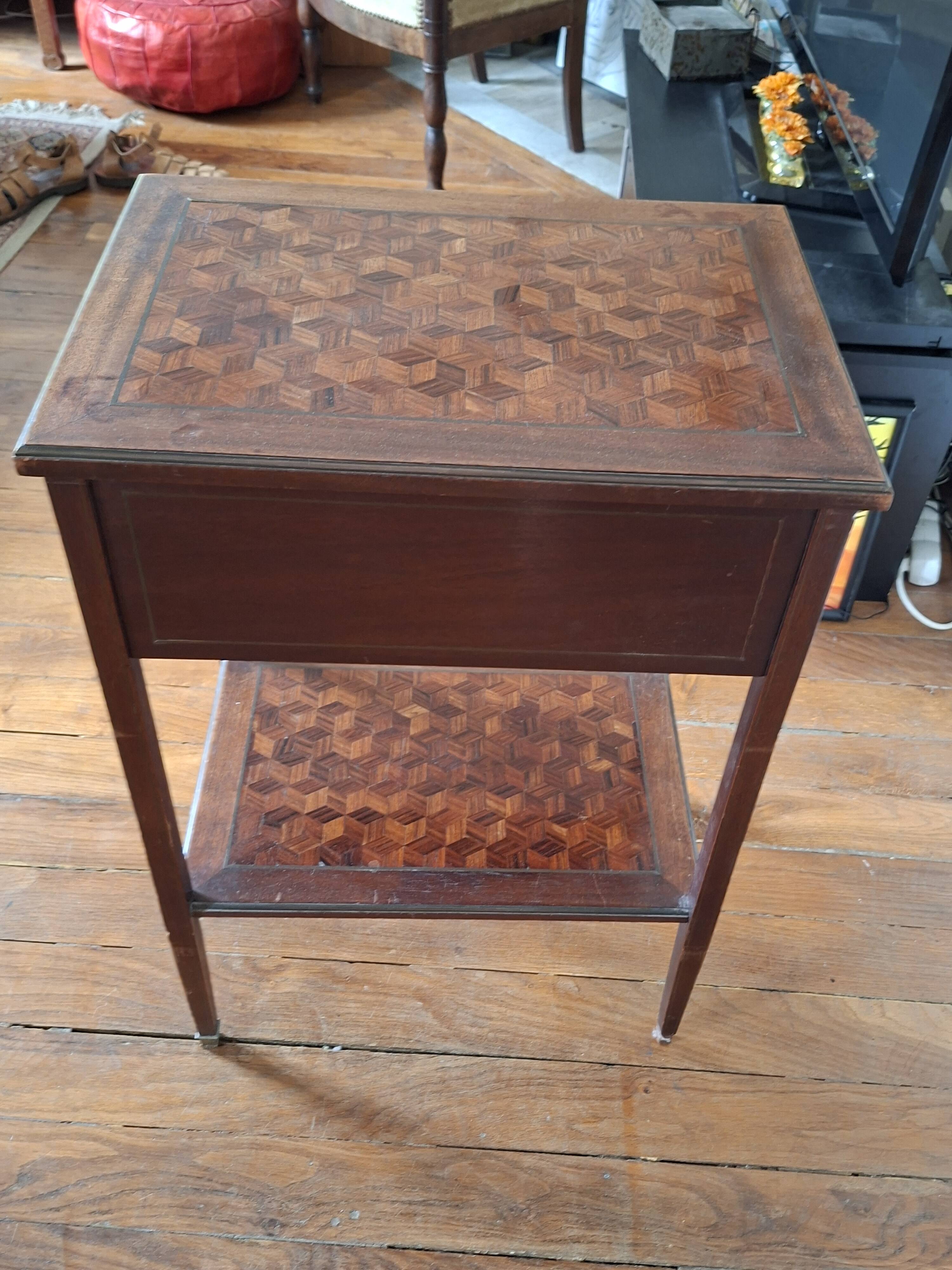 Makeup palette in marquetry