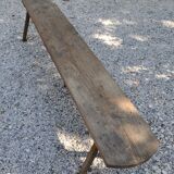 Rustic bench with central foot