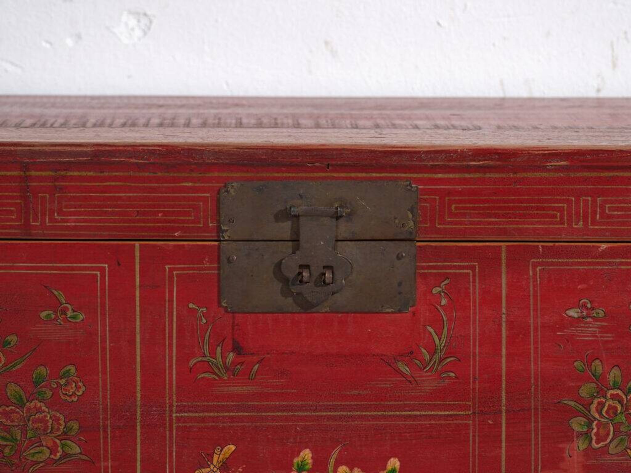 Coffre chinois avec peinture originale – Chine, vers 1900