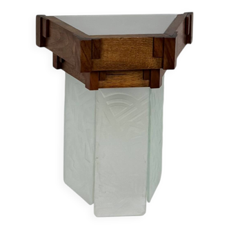 Vintage modernist Art Deco wall light, oak and frosted glass, France, 1930.