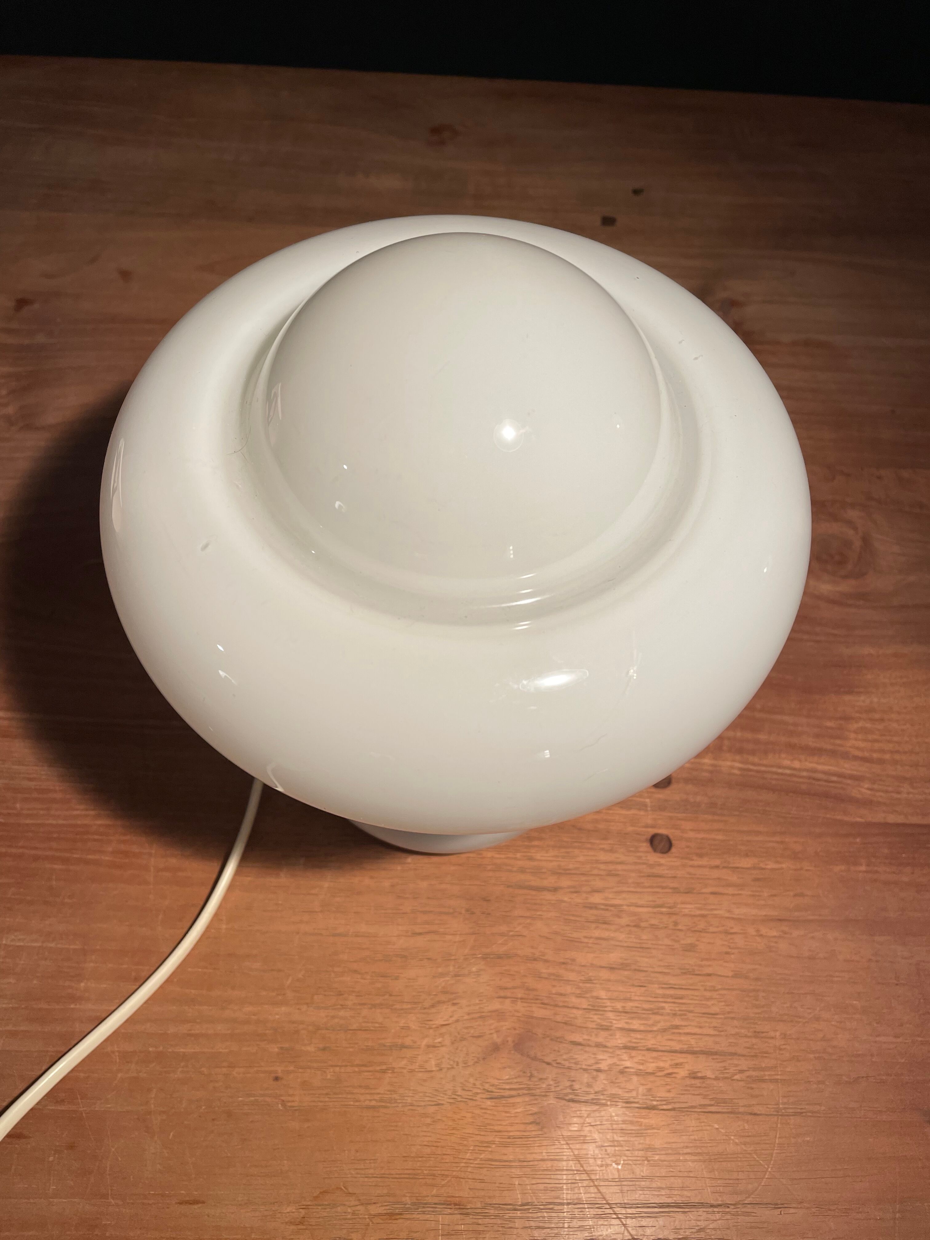 Murano table lamp, opaline glass