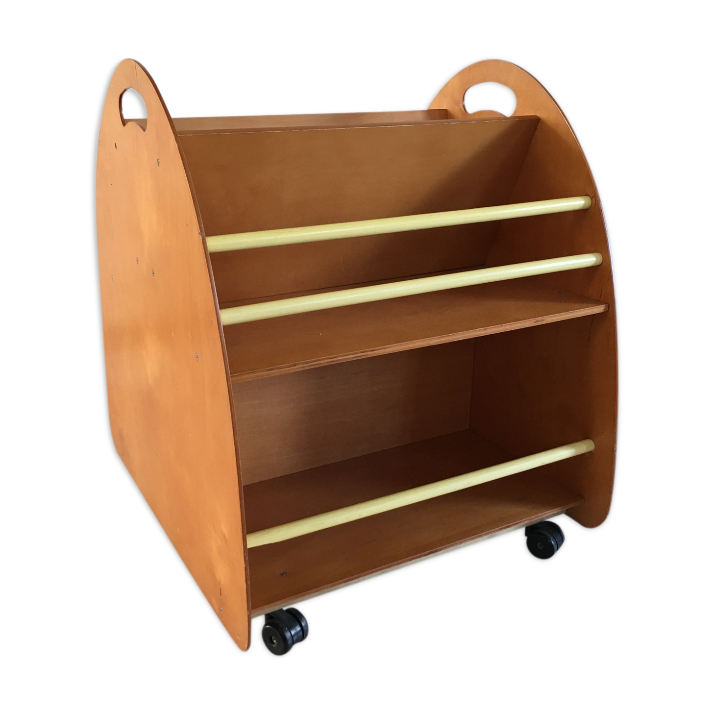 Library on vintage wheels