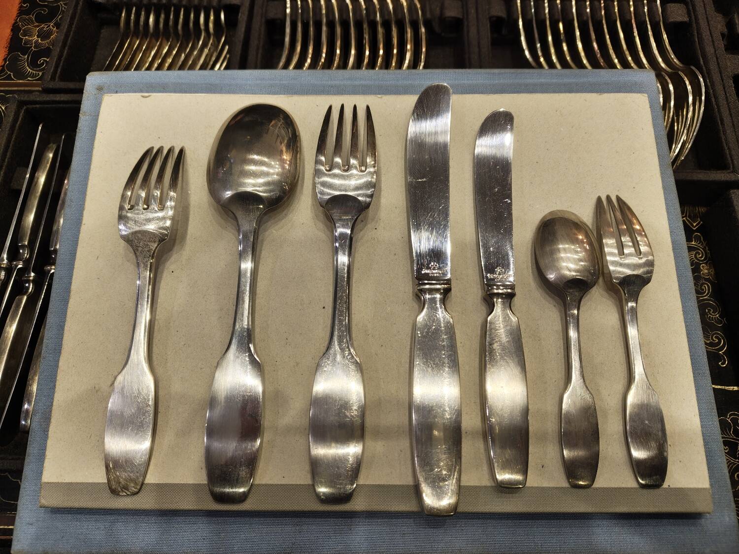 Service 84 piece by the Master Goldsmith Ravinet d'Enfer, model "President"