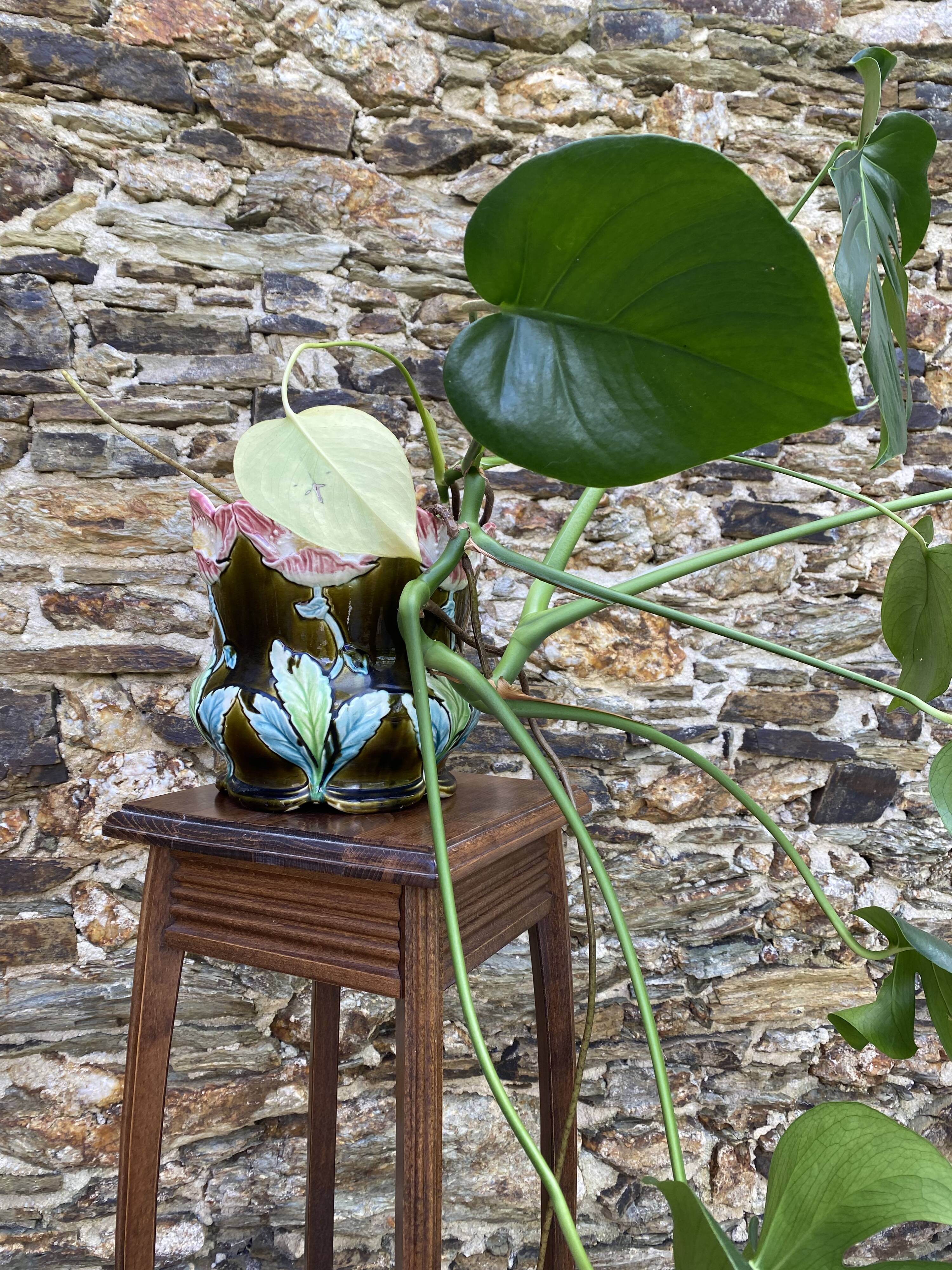 Old stand, plant holder 2 trays