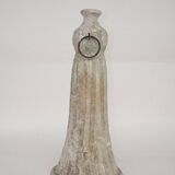 Earth vase with rings