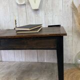 Notary's office desk/writing desk