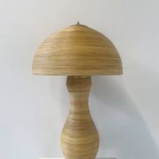 Lampe à poser contemporaine en bambou